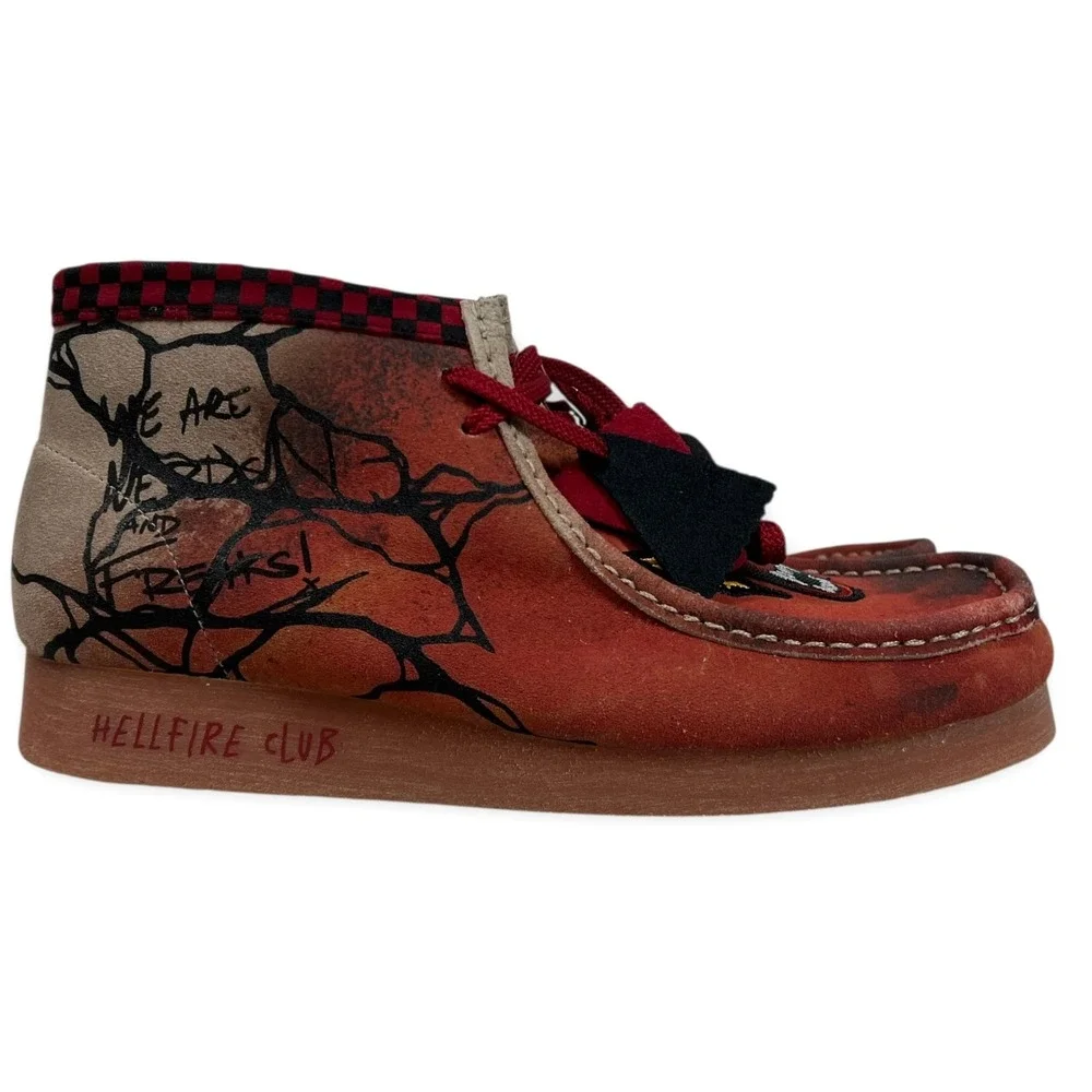 Clarks x Stranger‎ Things Hellfire Club Wallabee Boots Mens Size 11